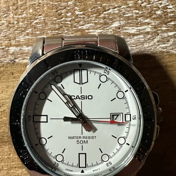 Men’s Casio Silver Watch with White Dial - Picture 2 of 4